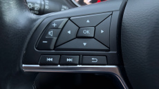 Nissan Qashqai 1.3 DiG-T Acenta Premium 5dr Petrol Hatchback